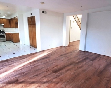 5610 Rostrata Avenue - Photo Thumbnail 13