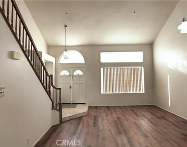5610 Rostrata Avenue - Photo Thumbnail 7