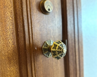 140 Linden Avenue - Photo Thumbnail 10