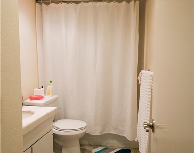 2474 Rue De Cannes - Photo Thumbnail 15