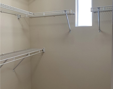 6515 Chapman Drive - Photo Thumbnail 21
