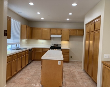 6515 Chapman Drive - Photo Thumbnail 5
