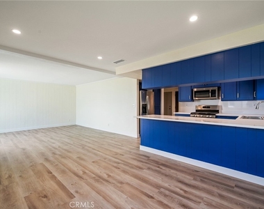 845 2nd Street - Photo Thumbnail 8