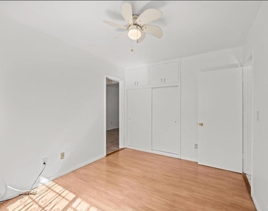 3813 Birch - Photo Thumbnail 8