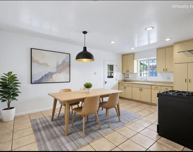 3813 Birch - Photo Thumbnail 5