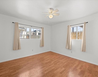 3813 Birch - Photo Thumbnail 10