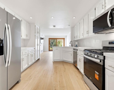 2714 Claray Drive - Photo Thumbnail 17