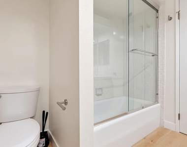 2714 Claray Drive - Photo Thumbnail 35