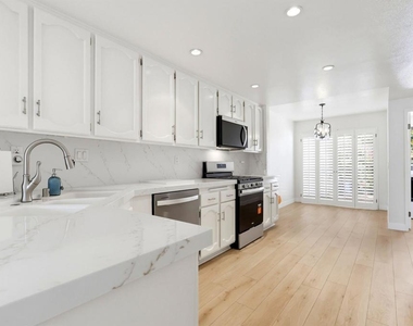2714 Claray Drive - Photo Thumbnail 15