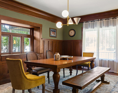 529 N Hill Avenue - Photo Thumbnail 3