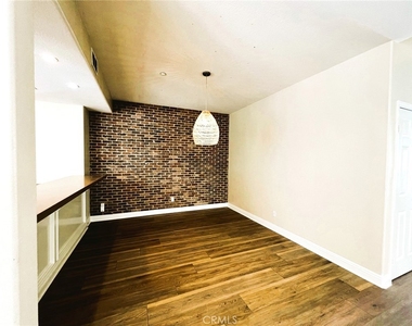 50 Lyon Ridge - Photo Thumbnail 8