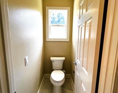 50 Lyon Ridge - Photo Thumbnail 19