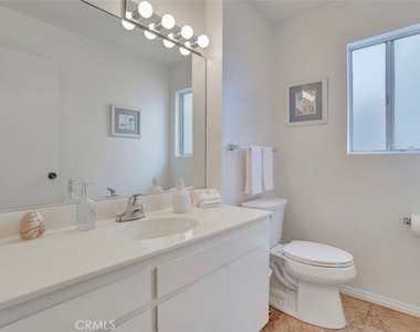 517 Monterey Lane - Photo Thumbnail 16