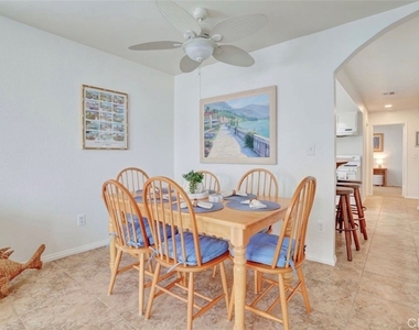 517 Monterey Lane - Photo Thumbnail 9