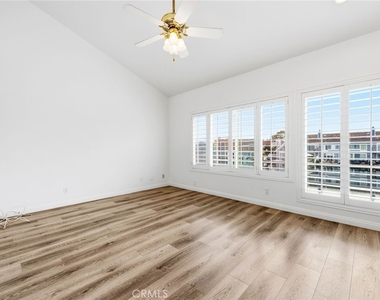 16114 Tortola Circle - Photo Thumbnail 20