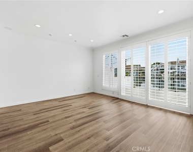 16114 Tortola Circle - Photo Thumbnail 5