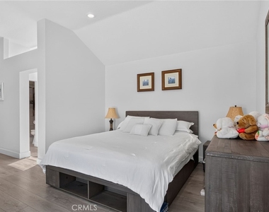 45 Shearwater Place - Photo Thumbnail 20