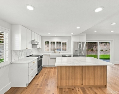 3263 Turlock - Photo Thumbnail 16