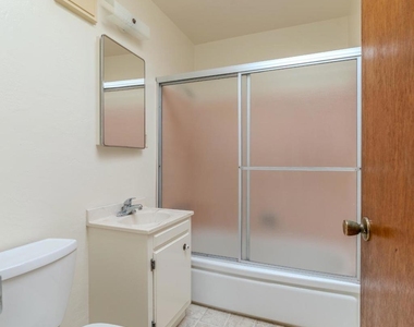 15 Santa Maria Avenue - Photo Thumbnail 7
