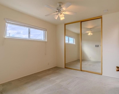 15 Santa Maria Avenue - Photo Thumbnail 6