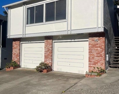 4250 Callan Boulevard - Photo Thumbnail 1