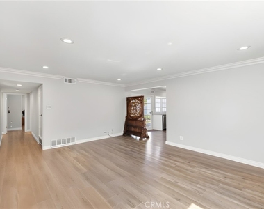 5381 Kenosha Lane - Photo Thumbnail 12