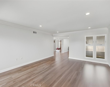 5381 Kenosha Lane - Photo Thumbnail 5