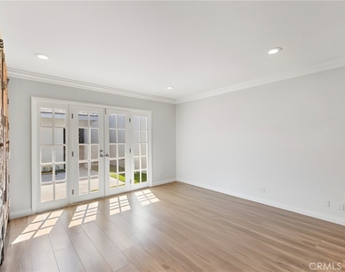 5381 Kenosha Lane - Photo Thumbnail 15