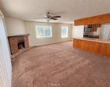 23040 Pheasant Drive - Photo Thumbnail 8
