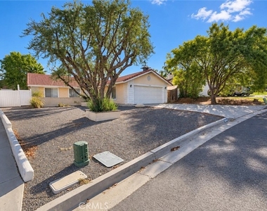 23040 Pheasant Drive - Photo Thumbnail 1