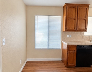 23040 Pheasant Drive - Photo Thumbnail 5
