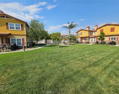 1510 Orange - Photo Thumbnail 13
