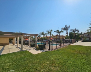 1510 Orange - Photo Thumbnail 10