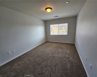 1510 Orange - Photo Thumbnail 6