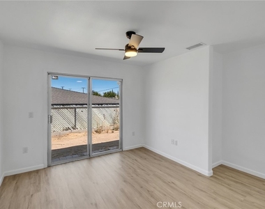 15153 Prado Court - Photo Thumbnail 15