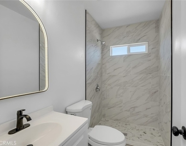 15153 Prado Court - Photo Thumbnail 20