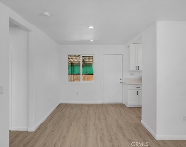 15153 Prado Court - Photo Thumbnail 9