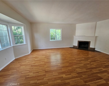1512 N Pershing - Photo Thumbnail 6