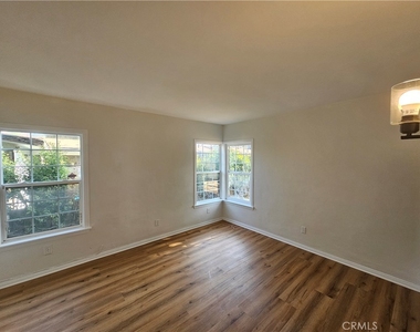 1512 N Pershing - Photo Thumbnail 8