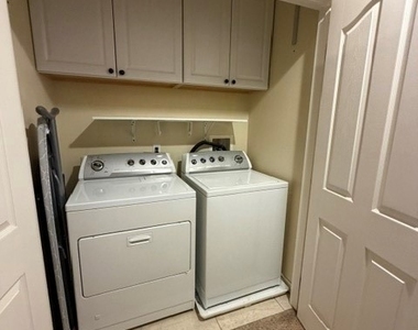 1200 E Highland - Photo Thumbnail 14