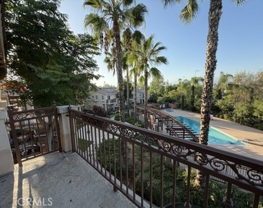1200 E Highland - Photo Thumbnail 20