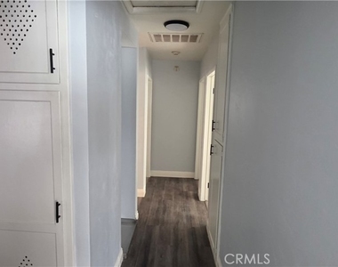 1498 Powell Way - Photo Thumbnail 7
