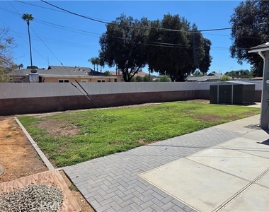 1498 Powell Way - Photo Thumbnail 18