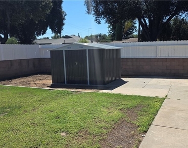 1498 Powell Way - Photo Thumbnail 20