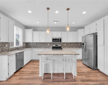 33310 Wallace Way - Photo Thumbnail 8