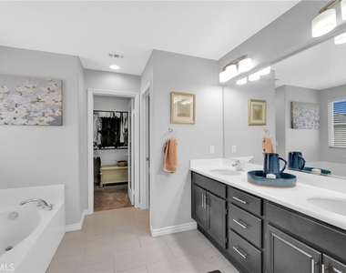 33310 Wallace Way - Photo Thumbnail 16