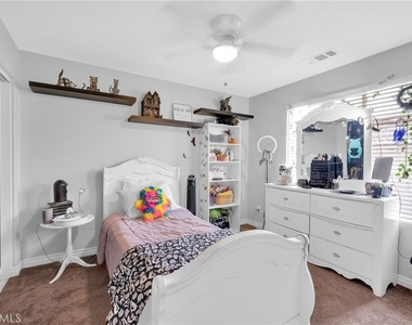 33310 Wallace Way - Photo Thumbnail 17