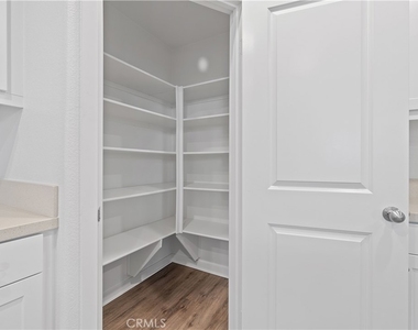 34233 William Way - Photo Thumbnail 4