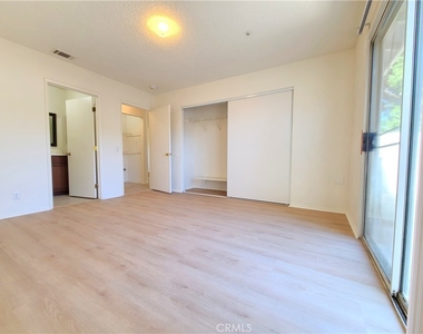 12694 Valley View Street - Photo Thumbnail 9