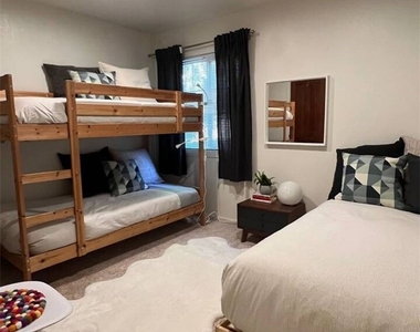 609 Karenken Pines - Photo Thumbnail 29